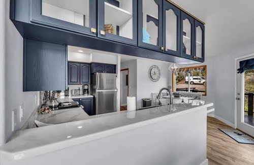 Bayview Casa | Amazing Views Near Silverwood Theme Park @ Bayview