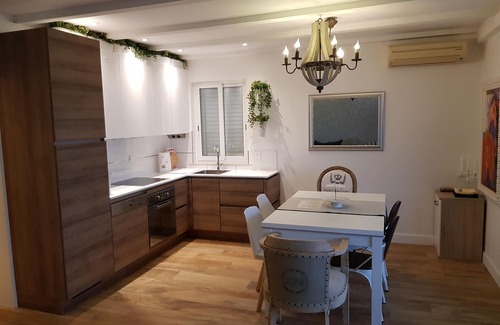 Ploce Apartamento | Impresionantes vistas sobre el casco antiguo y el mar Adriático! Jacuzzi al aire libre