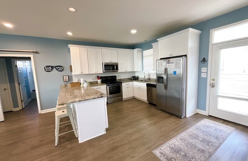 Morgantown Casa | Amazing views, pools and tennis