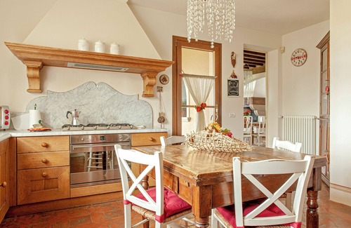 Cecina Villa | Increíble villa en el corazón de la Toscana