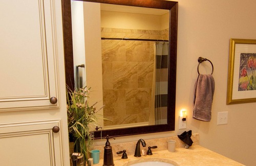 Epworth Acres Condominio | AMAZING villa and GREAT WINTER RATES ... Hard to beat!
