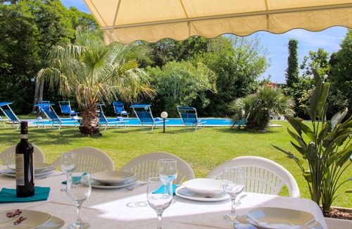 Vezzi Portio Villa | VILLA INCREÍBLE CON PISCINA PRIVADA