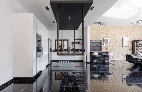 Las Galeras Villa | Villa única, moderna, todo equipada con vista al mar espectacular