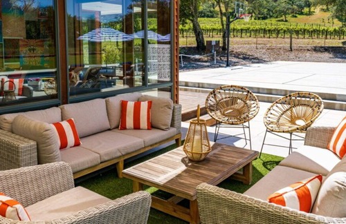Geyserville Casa | Amazing Wine Country Estate- Your Private Resort!