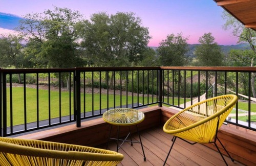 Geyserville Casa | Amazing Wine Country Estate- Your Private Resort!