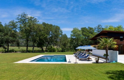 Geyserville Casa | Amazing Wine Country Estate- Your Private Resort!