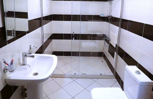 Baku Hotel | Amazon Hotel - Free Massage