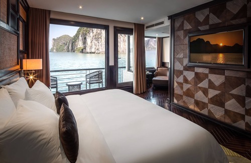 Bai Chay Alquiler De Eote | Ambassador Cruise Halong Bay