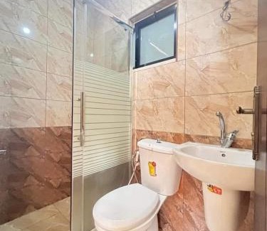 At-Tafilah Apartamento | Ambassador INN