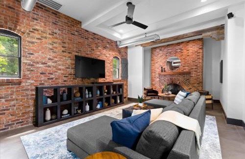 Sherrills Ford Casa | Ambassador Ridge