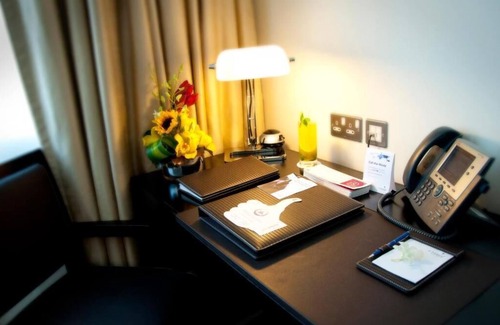 Madinat Zayed Apartamento | Amber Deluxe King Or Twin Room Near Gold Souk