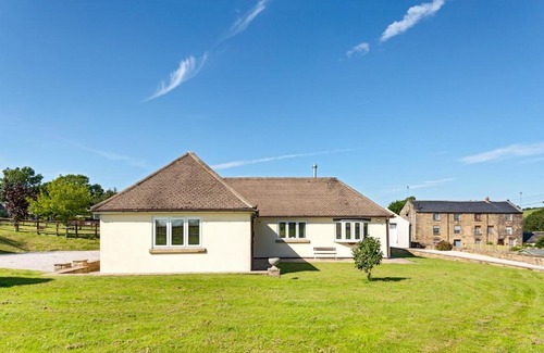 Alfreton Apartamento | Amber Lodge with private hot tub