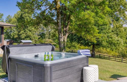 New Market Casa | Amber Refresh by AvantStay Pool and Hot Tub