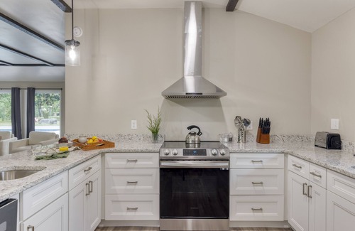 New Market Casa | Amber Refresh by AvantStay | Pool and Hot Tub