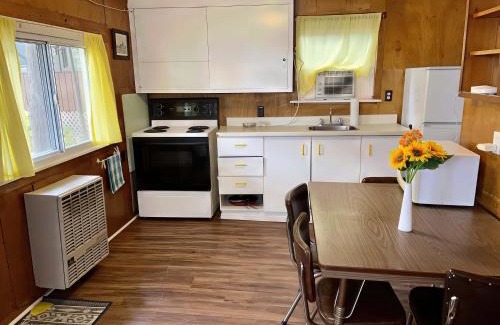 Bobcaygeon Casa | Ambleside - 2-Bedroom Cottage #8