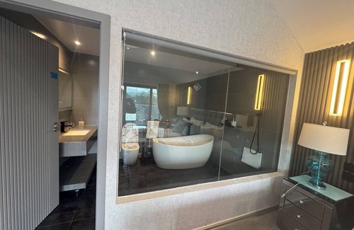 Ambleside Hotel | Ambleside Rooms & Suites - Stylish Stays with Breathtaking Views - Stay Longer, Save More