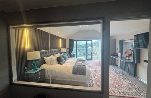 Ambleside Hotel | Ambleside Rooms & Suites - Stylish Stays with Breathtaking Views - Stay Longer, Save More