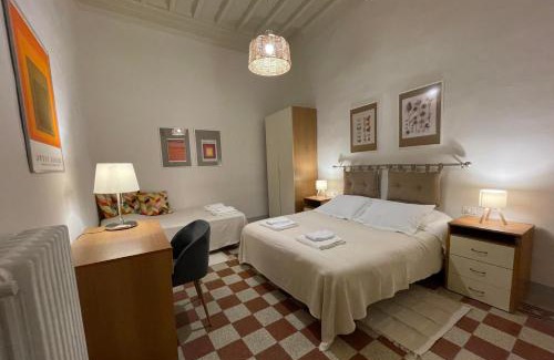 Sant' Ambrogio Apartamento | Ambrogio 33 - three bedrooms three bathrooms