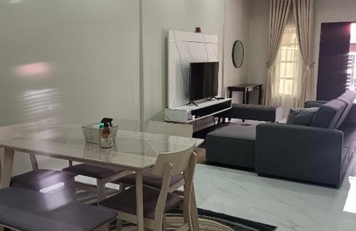 Kemaman Casa | AMDH Homestay