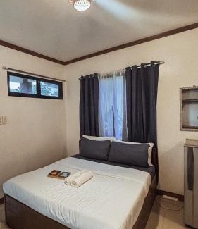 General Luna Apartamento | Ameeza Houze Homestay - Siargao
