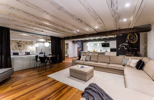 Centro histórico Apartamento | AMELIA SUITE: 3 pax superior. A 30 seg de la playa