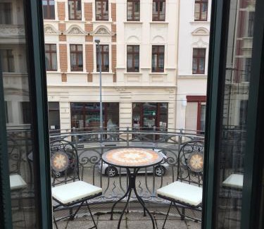 Sudstadt Apartamento | Amelia Ferienwohnung