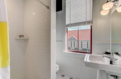 Fernandina Beach Hotel | Amelia Schoolhouse Inn