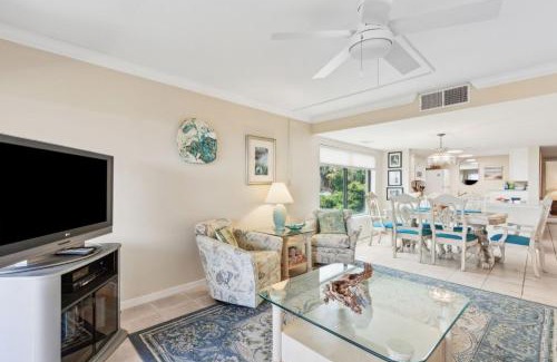 Amelia City Casa | Amelia Surf and Racquet Club Condo - Ocean View - 2nd Floor - Pools - Tennis Courts - Sleeps 8