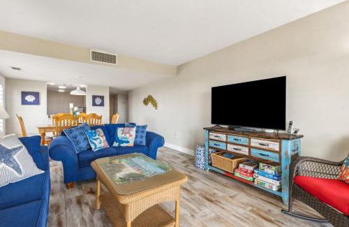 Amelia City Casa | Amelia Surf and Racquet Club Condo - Ocean View - 1st Floor - Pools - Tennis Courts - Sleeps 8
