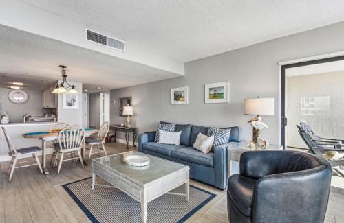 Amelia City Casa | Amelia Surf - Racquet Club Condo - Ocean Front - 4th Floor - Pools - Tennis Courts - Sleeps 6