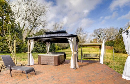 Raleigh Casa | Amenity-Packed Raleigh Home w/ Hot Tub!