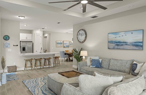 Naples Villa | Amenity rich 3BR+Den Villa near Golf, Beach, Boat, Downtown Naples, Marco Island