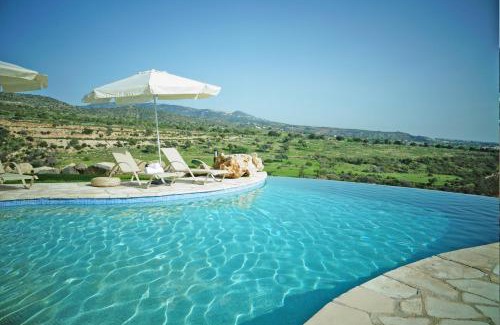 Peyia Town Villa | Amera Luxury Villas