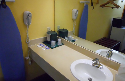 Polk Village Hotel | America's Best Inn and Suites Beaufort