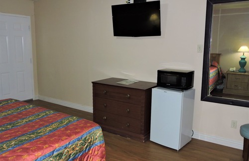 Sunrise Manor Hotel | American Inn Motel