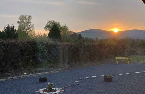 Bunclody Cama Y Desayuno | American-style en suite bedroom in Bunclody (Breakfast included)