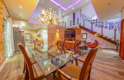 Barra de Ibiraquera Casa | American Style House