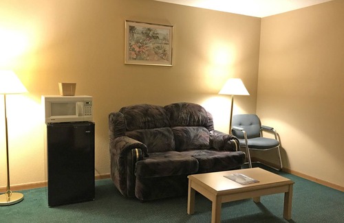 Champaign Hotel | Americas Best Value Inn Champaign