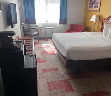 Hayward Cabina | Americas Best Value Inn Hayward