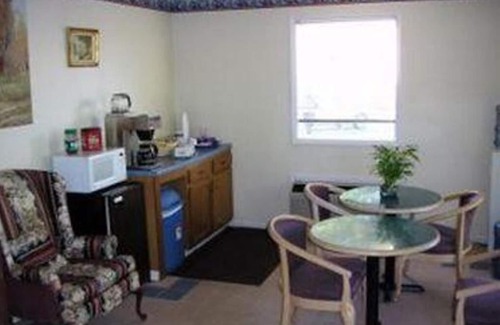 Loudon Hotel | Americas Best Value Inn Loudon Lenoir City