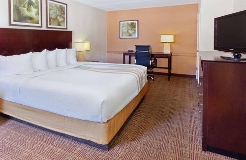 Gunter Afs Hotel | Americas Best Value Inn Montgomery, AL
