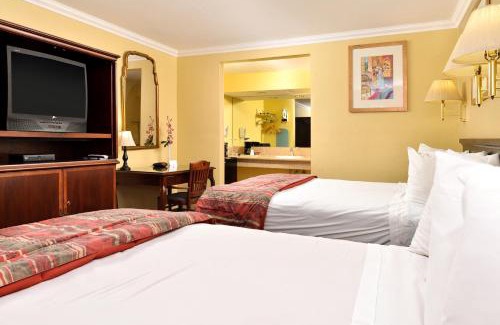 East Pasadena Hotel | Americas Best Value Inn Pasadena