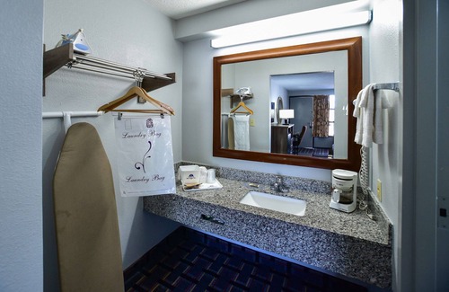 Douglasville Hotel | Americas Best Value Inn Douglasville