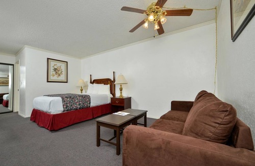 Lancaster Hotel | Americas Best Value Inn & Suites Lancaster