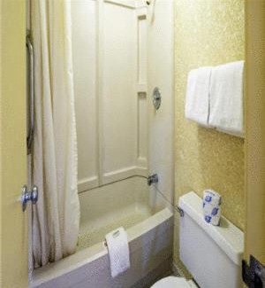 Murfreesboro Hotel | Americas Best Value Inn & Suites in Murfreesboro
