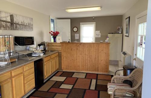 Scarborough Hotel | Americas Best Value Inn Scarborough Portland