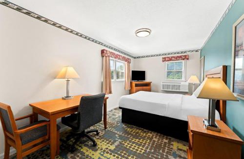 Stonington Hotel | Americas Best Value Inn Stonington Mystic