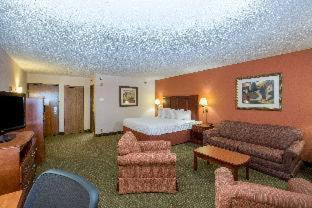 Omaha Hotel | AmericInn by Wyndham Omaha