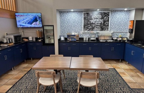 Stillwater Hotel | AmericInn by Wyndham Stillwater