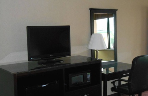 St. Joseph Hotel | AmeriStay Inn